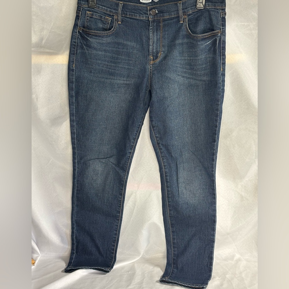 Old Navy Women's‎ Skinny Jeans in Dark Blue